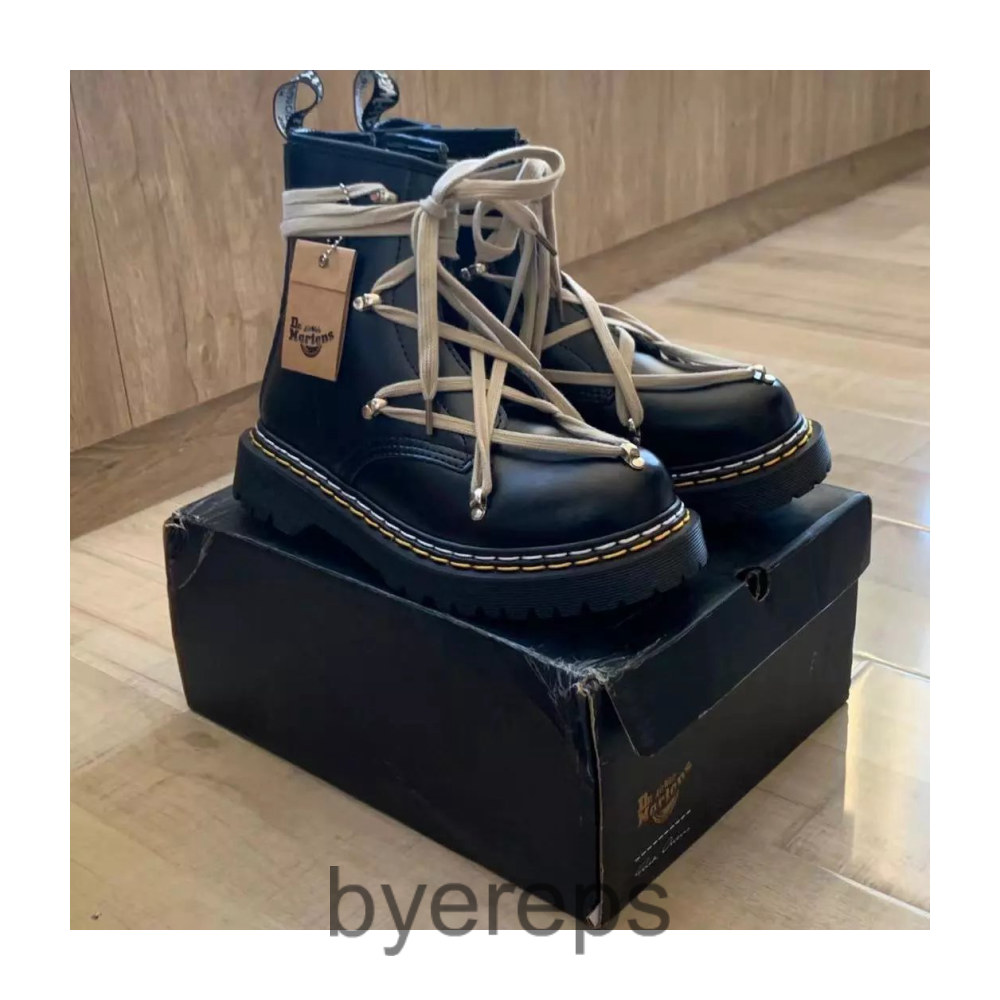 Rick Owens Fur Lunar Boots — photo 3 of 4
