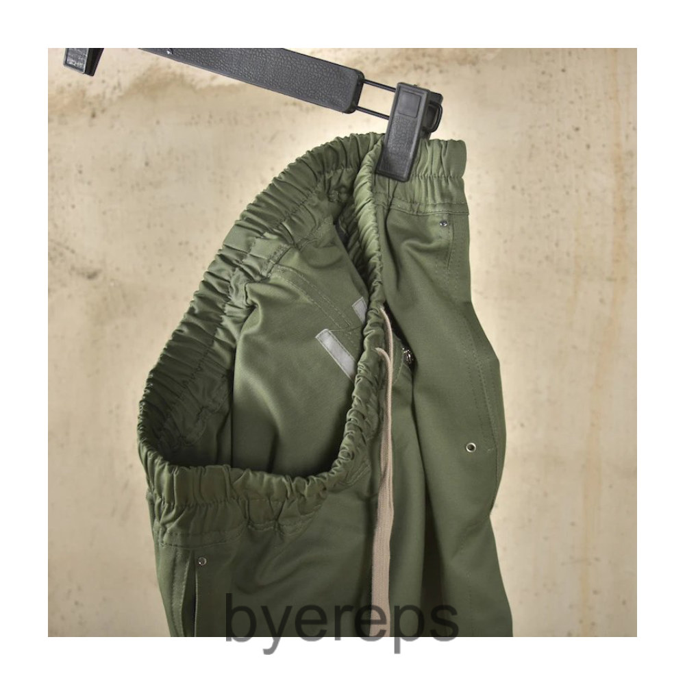 Rick Owens Green Shorts — photo 4 of 4