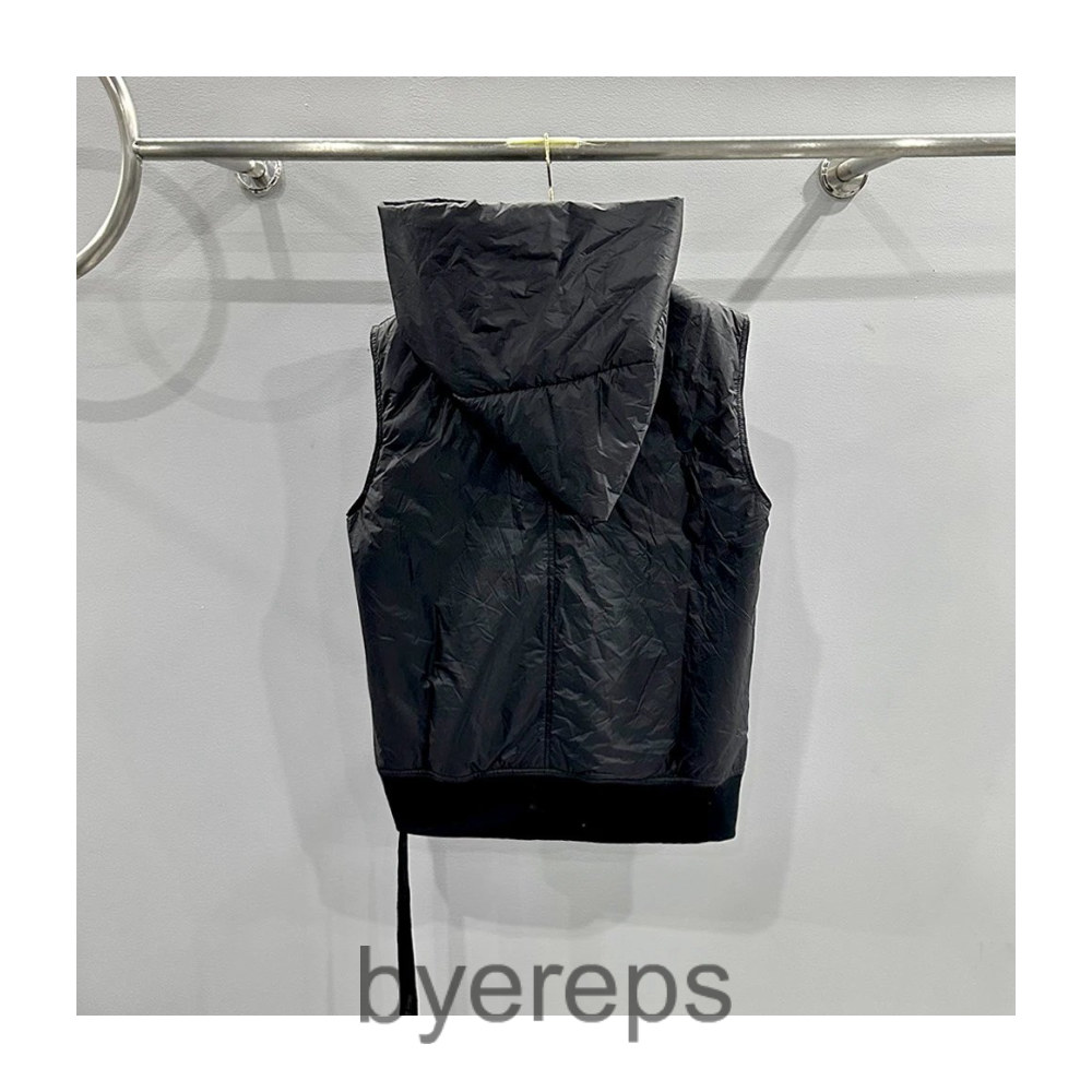 Rick Owens Puffer Vest — photo 4 of 4