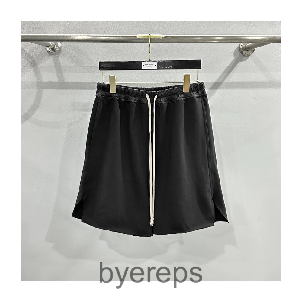 Rick Owens Shorts 2.0 — photo 4 of 4