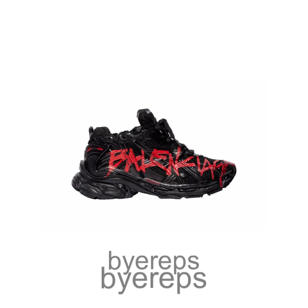 Runner Graffiti Sneaker In Red And Black Mesh And Nylon