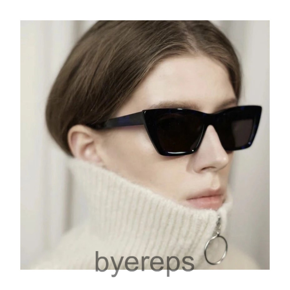 Saint Laurent SunGlasses — photo 3 of 4