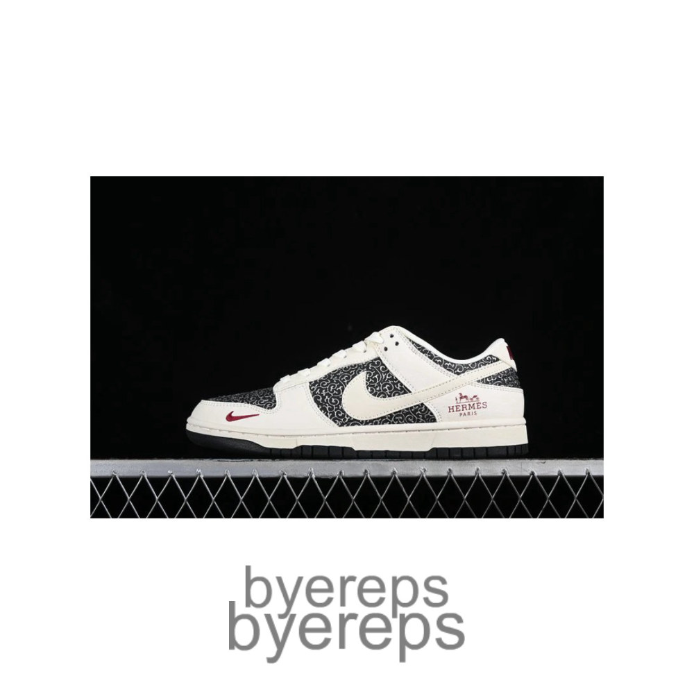 SB Dunk Low White/Black/Cream