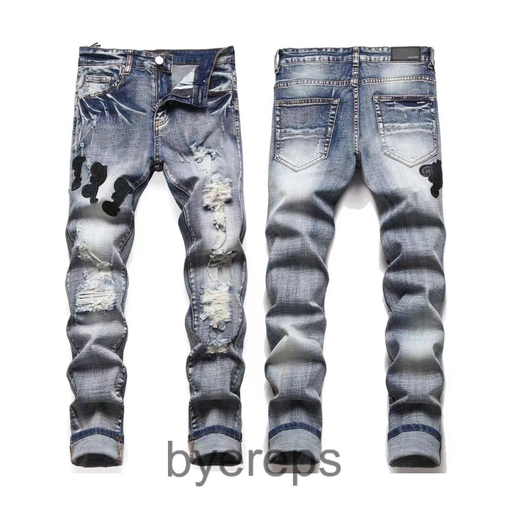Slim Amiri Jeans — photo 2 of 4