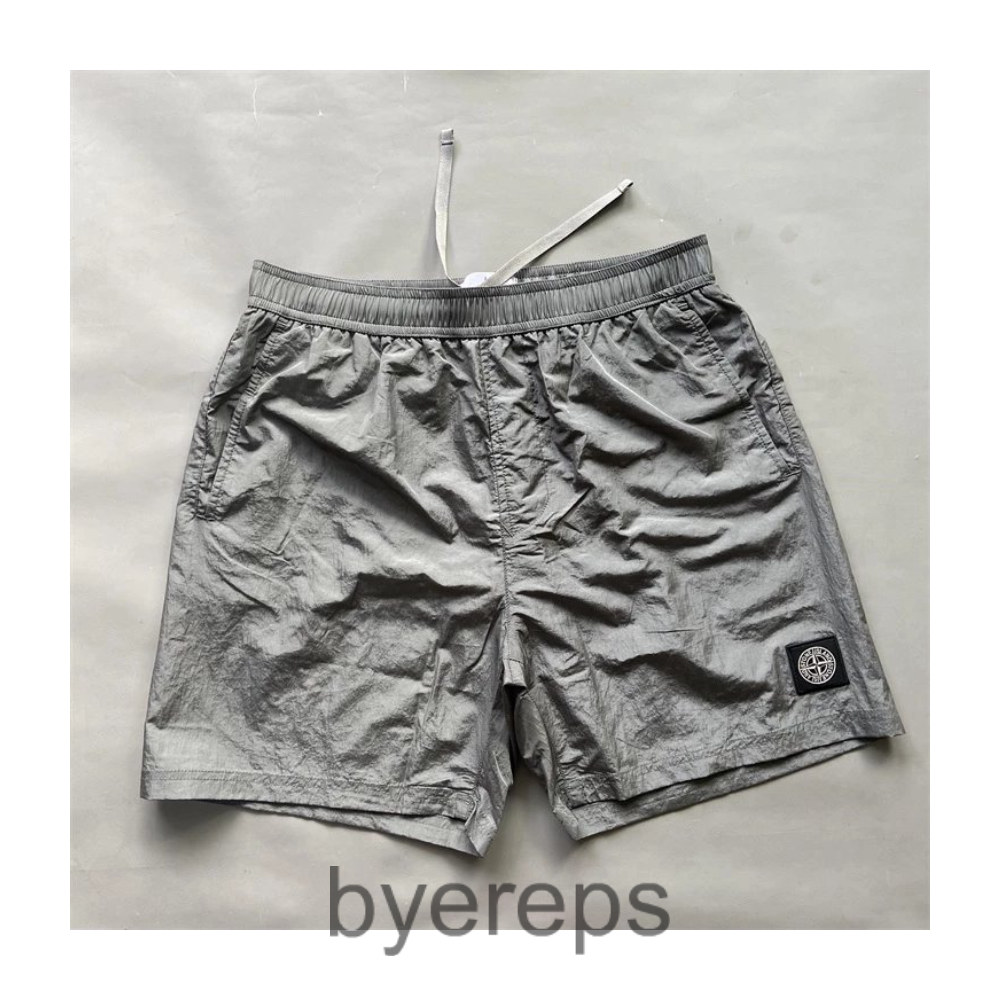 Stone Island Shorts — photo 3 of 4