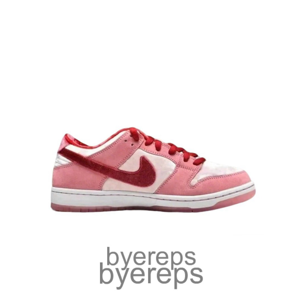 Strangelove X Dunk Low SB Valentine'S Day
