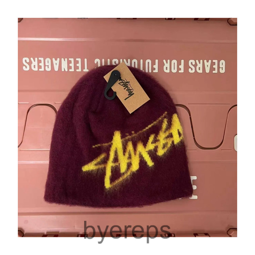 Stussy beanie (40+ colors )