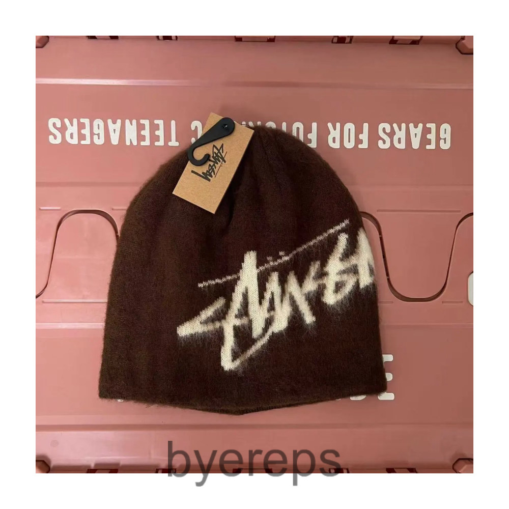 Stussy beanie (40+ colors ) — photo 2 of 4