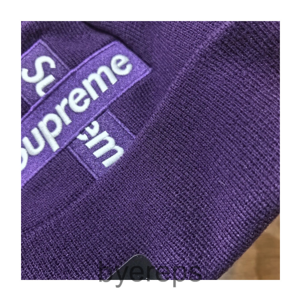 Stussy Beanies — photo 2 of 4