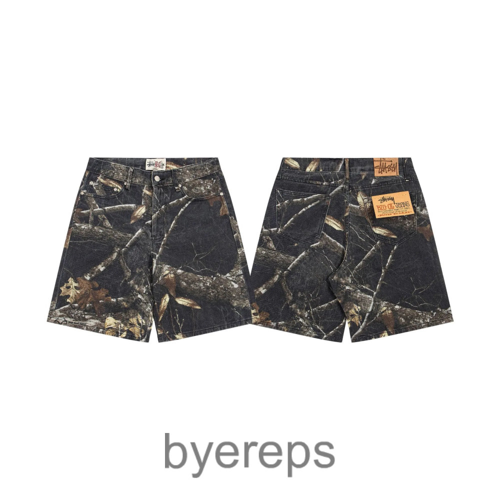 Stussy camo shorts — photo 2 of 4