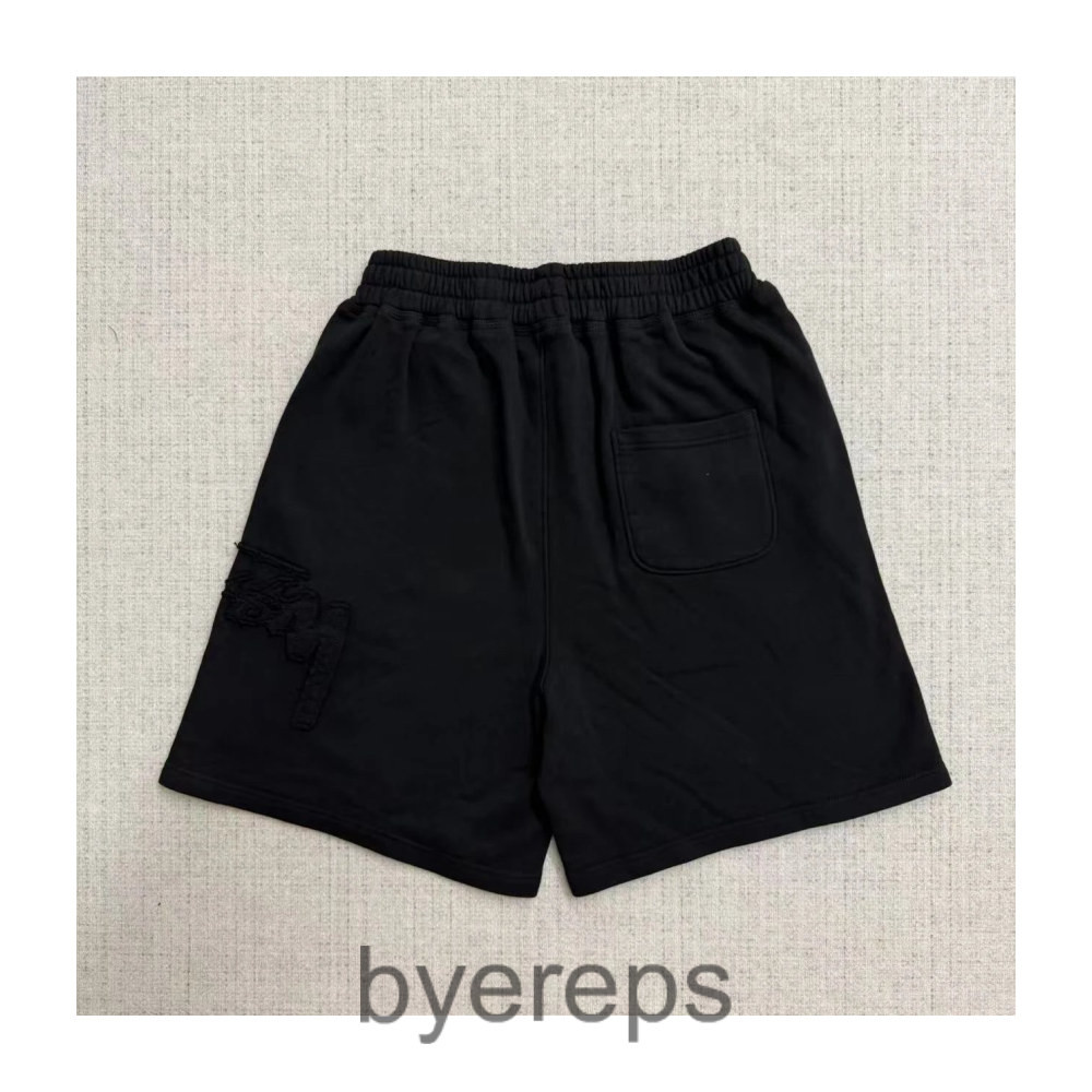 Stussy Shorts — photo 2 of 3