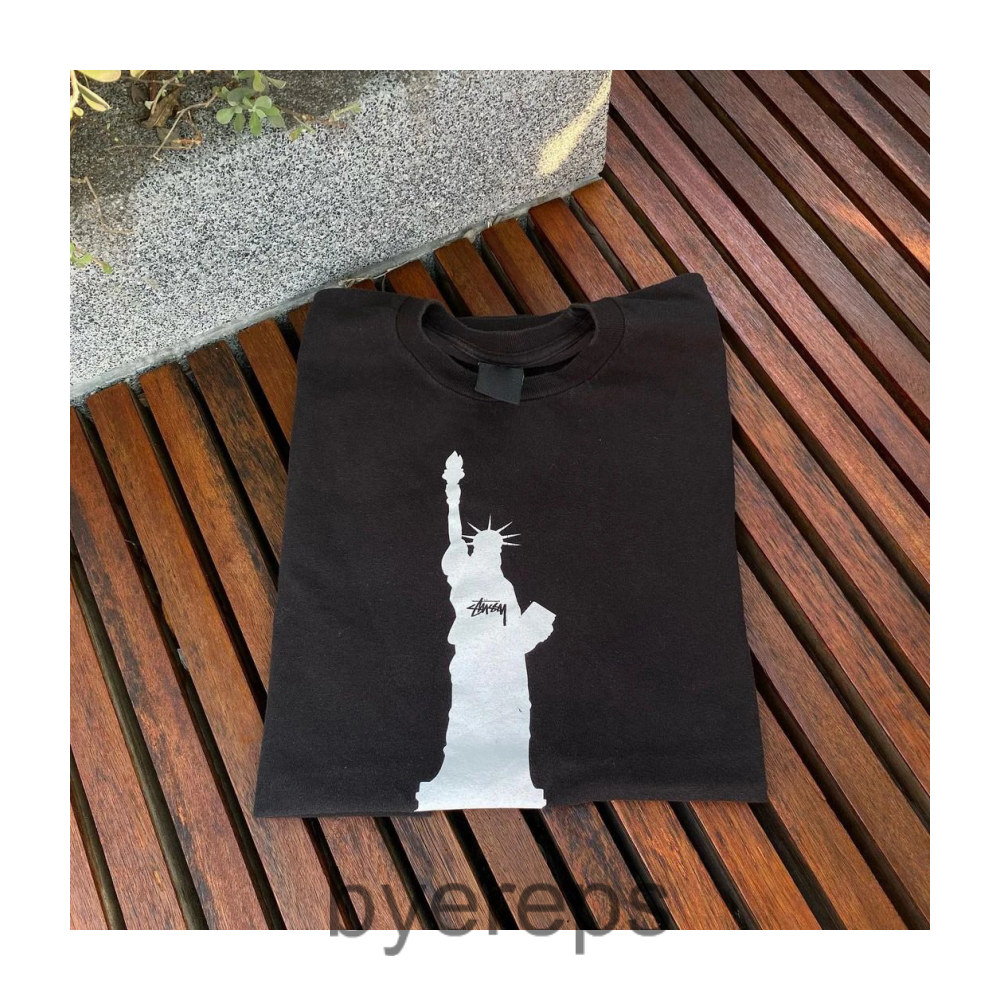 Stussy Statue of Liberty Shirt — photo 3 of 3