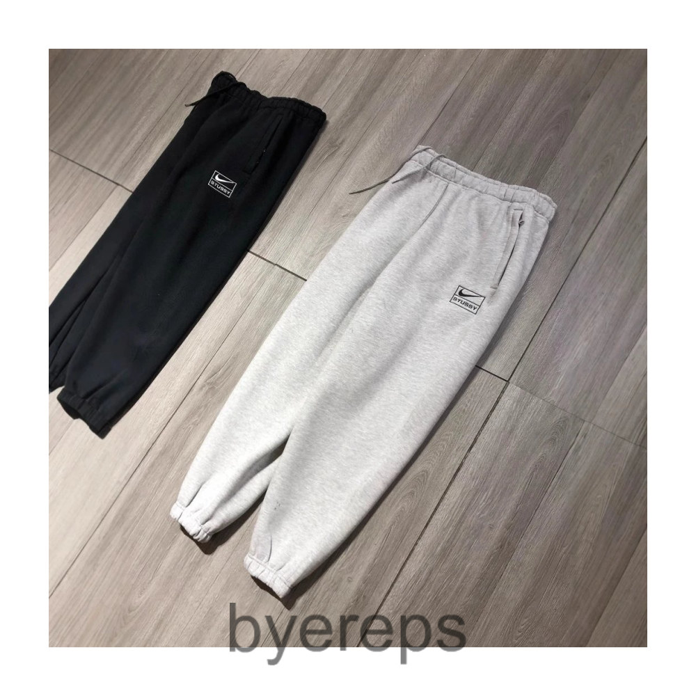 Stussy X Nike fleece Pants — photo 4 of 4
