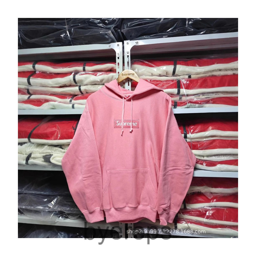 Supreme Black Box Logo Hoodie — photo 4 of 4