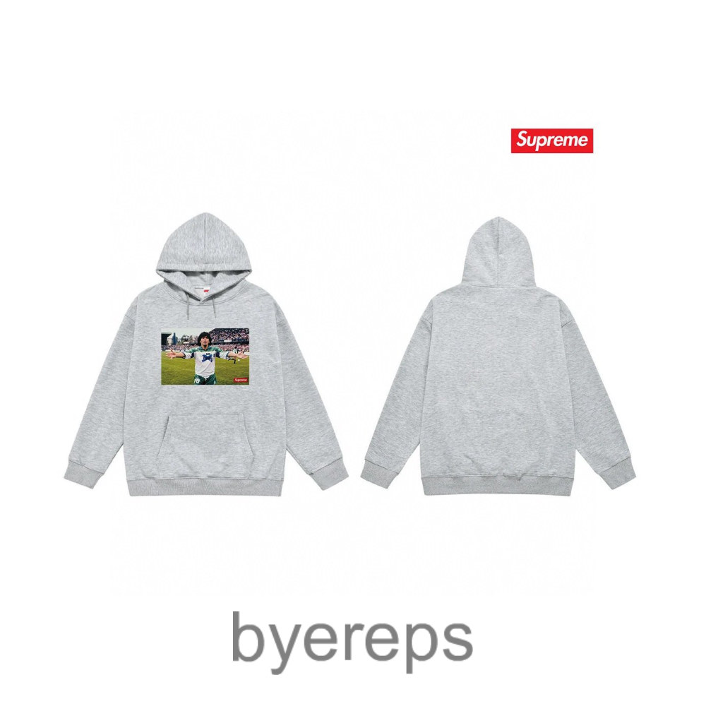 Supreme Hoodie — photo 2 of 4