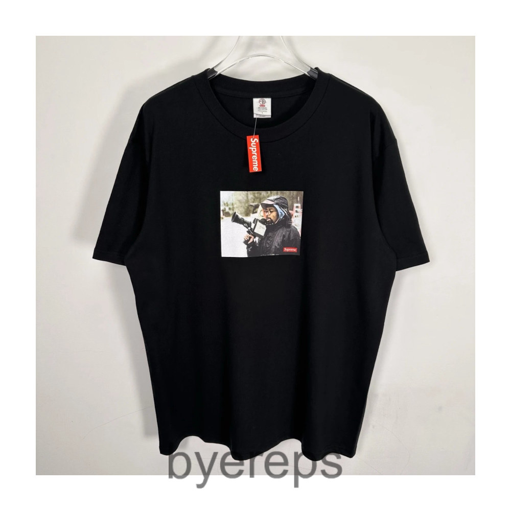 Supreme Tee — photo 2 of 2
