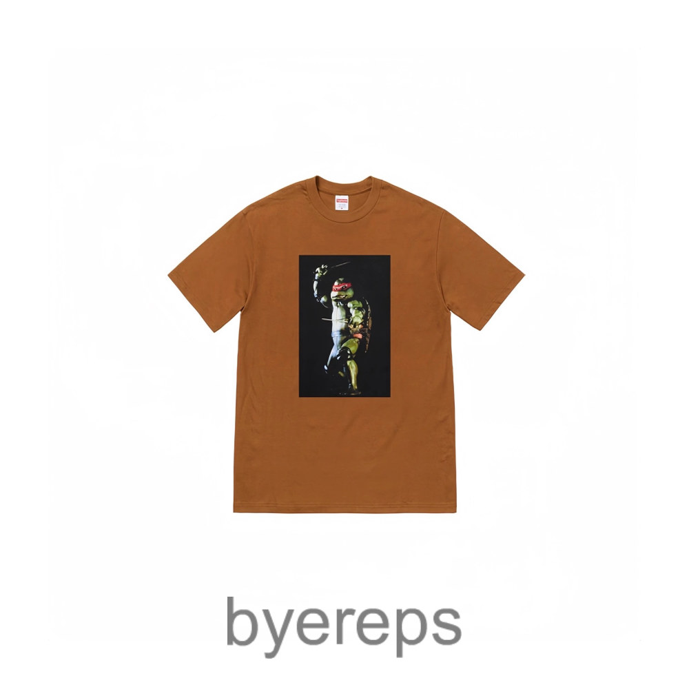Supreme Tee — photo 4 of 4