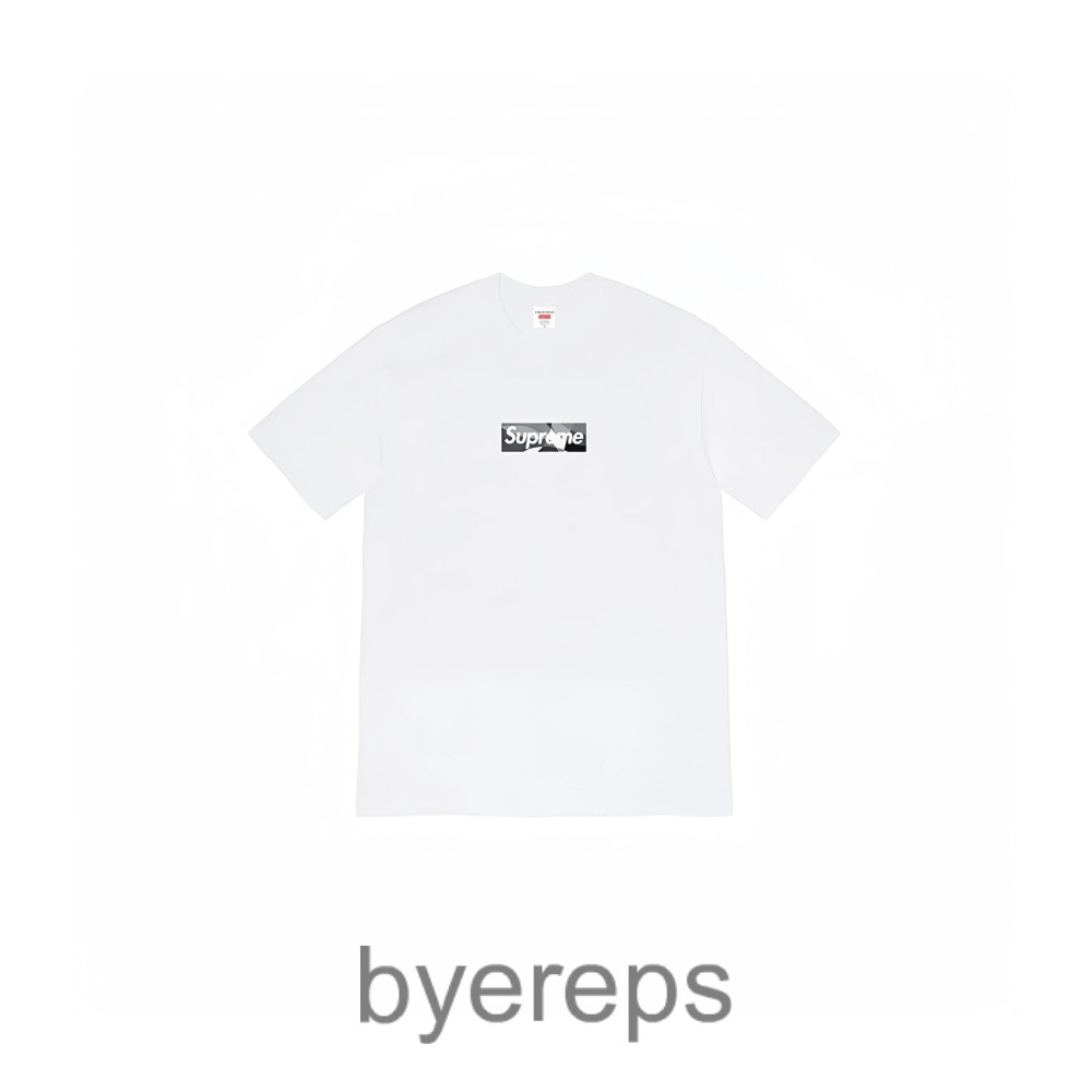 Supreme Tee — photo 4 of 4