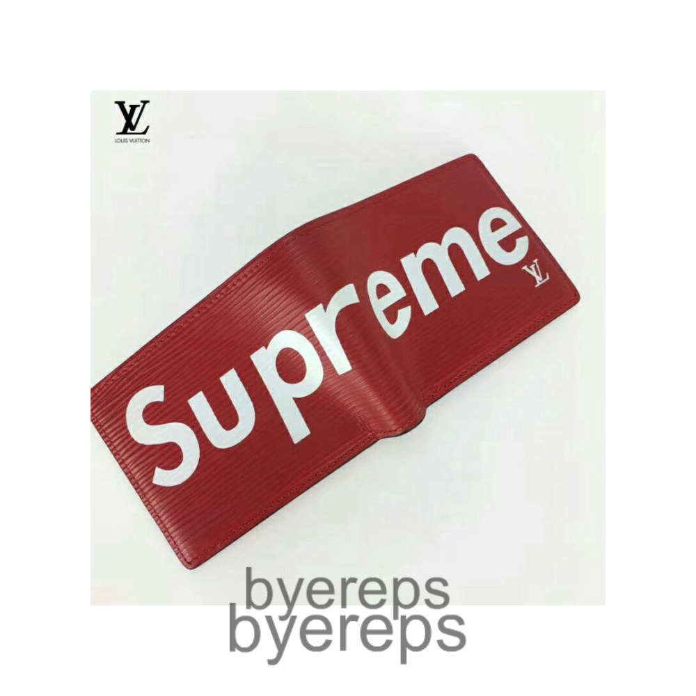 Supreme x LV Wallet