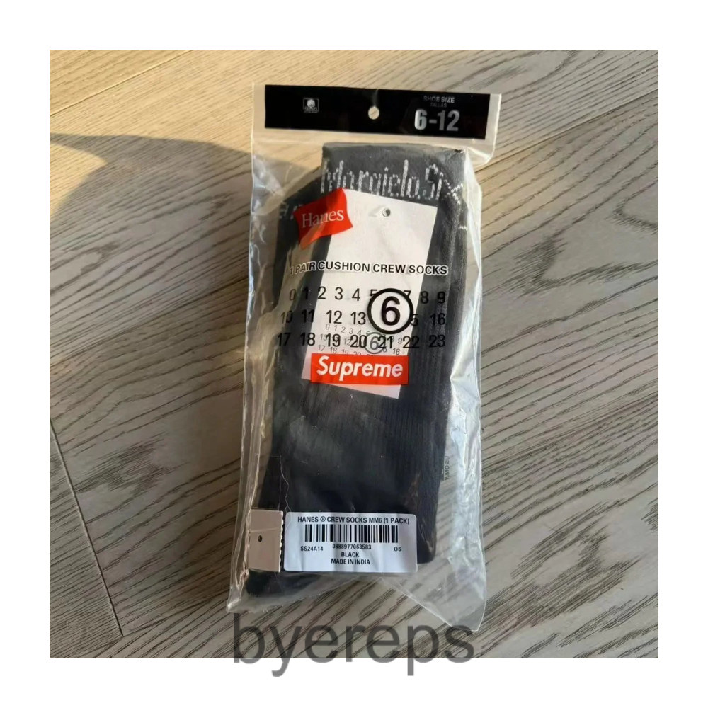 Maison Margiela Supreme x Margiela Socks — photo 3 of 4
