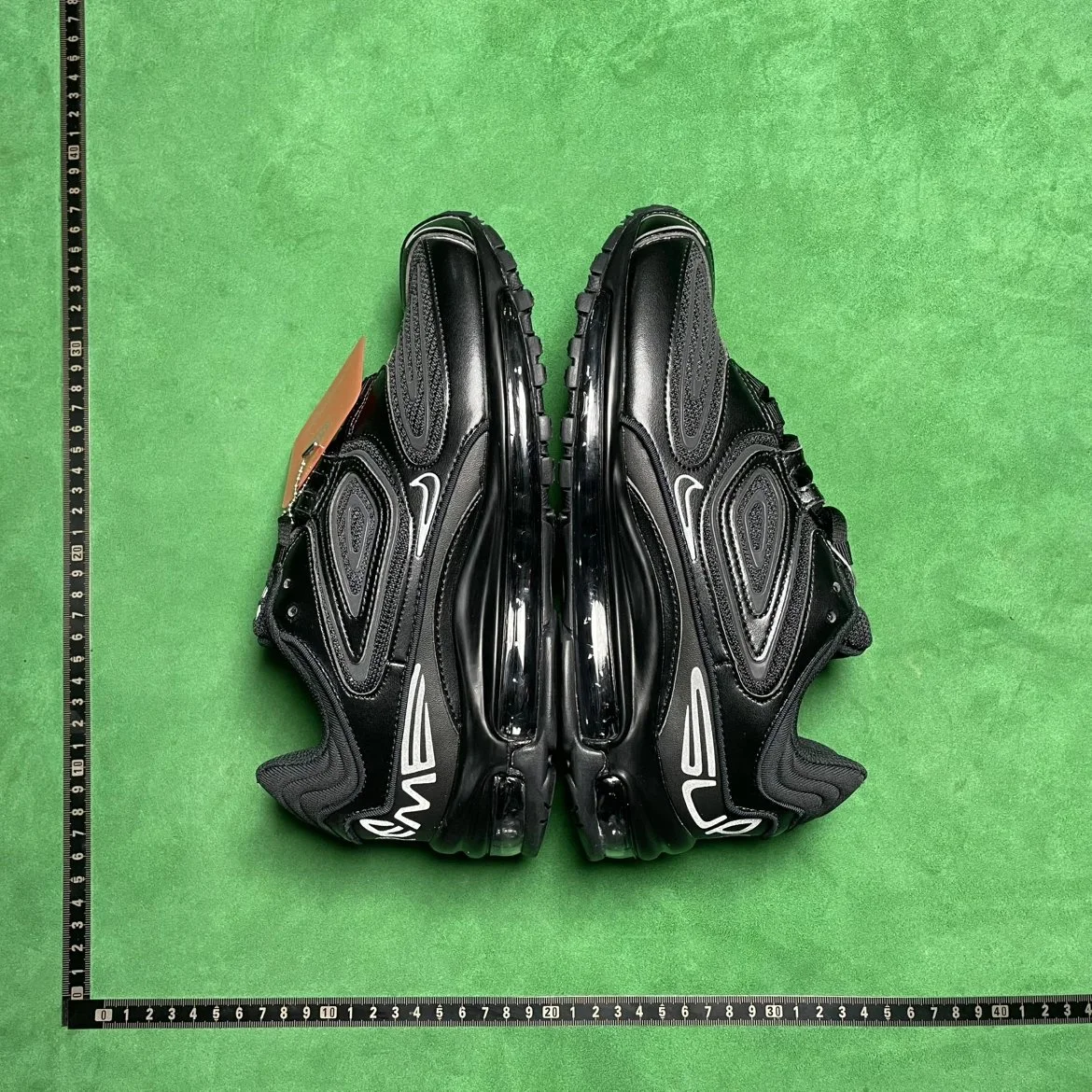 Supreme x Nike Air Max 98 TL