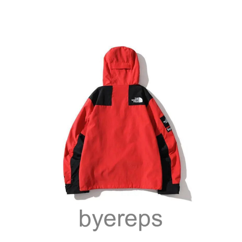 Supreme x Northface Windbreaker — photo 3 of 4