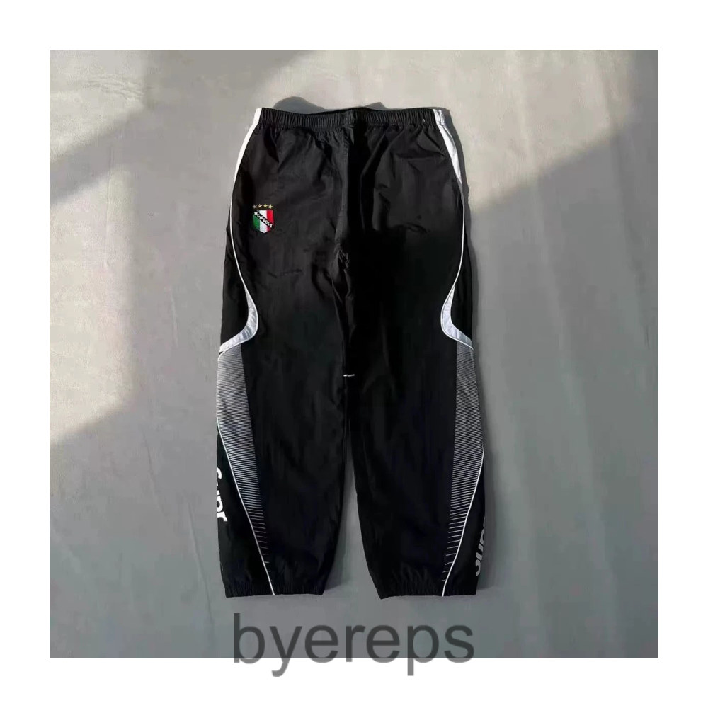 Supreme x Umbro Windbreaker Italy Black — photo 2 of 4
