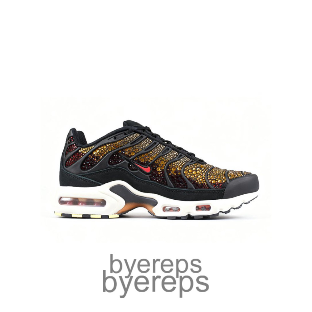 Swarovski X Wmns Air Max Plus Sunset