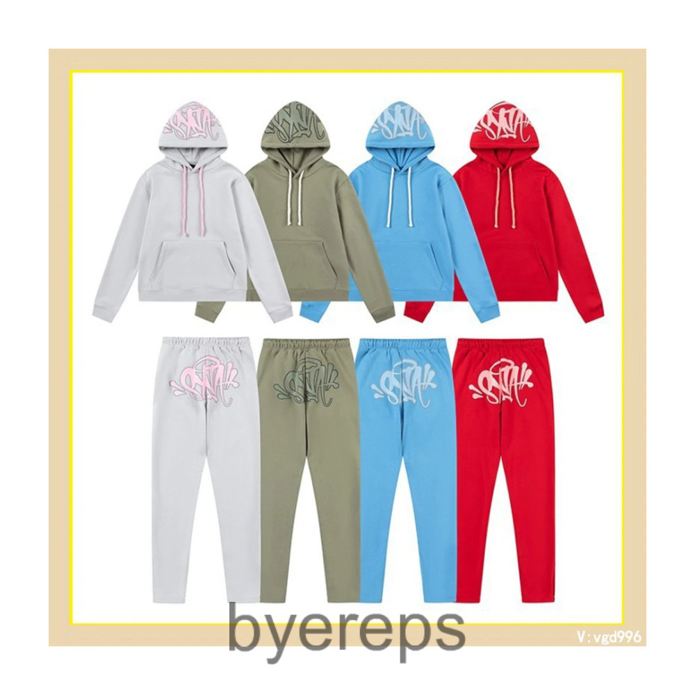 Syna tracksuits ( has more of em )