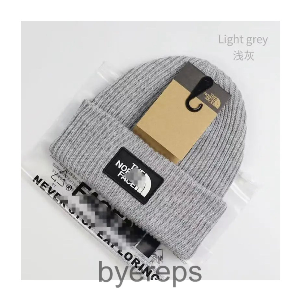 The North Face Fashion Winter Hats — photo 4 of 4