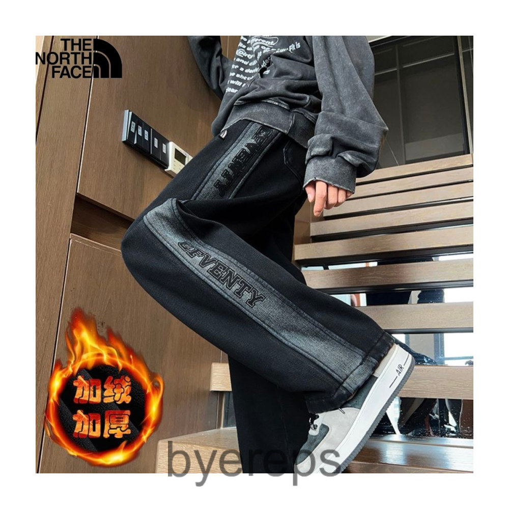 The North Face Jeans — photo 3 of 4
