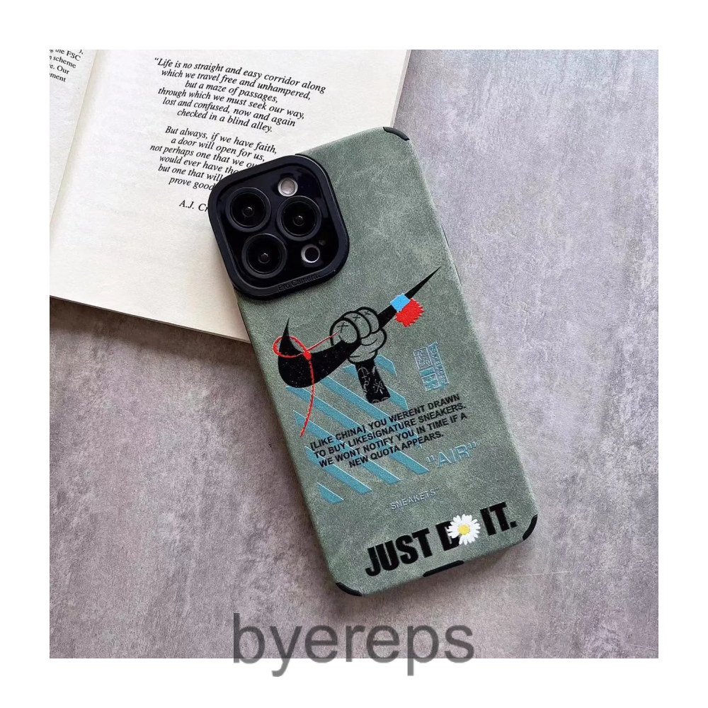 The North Face Phone Case — photo 3 of 4