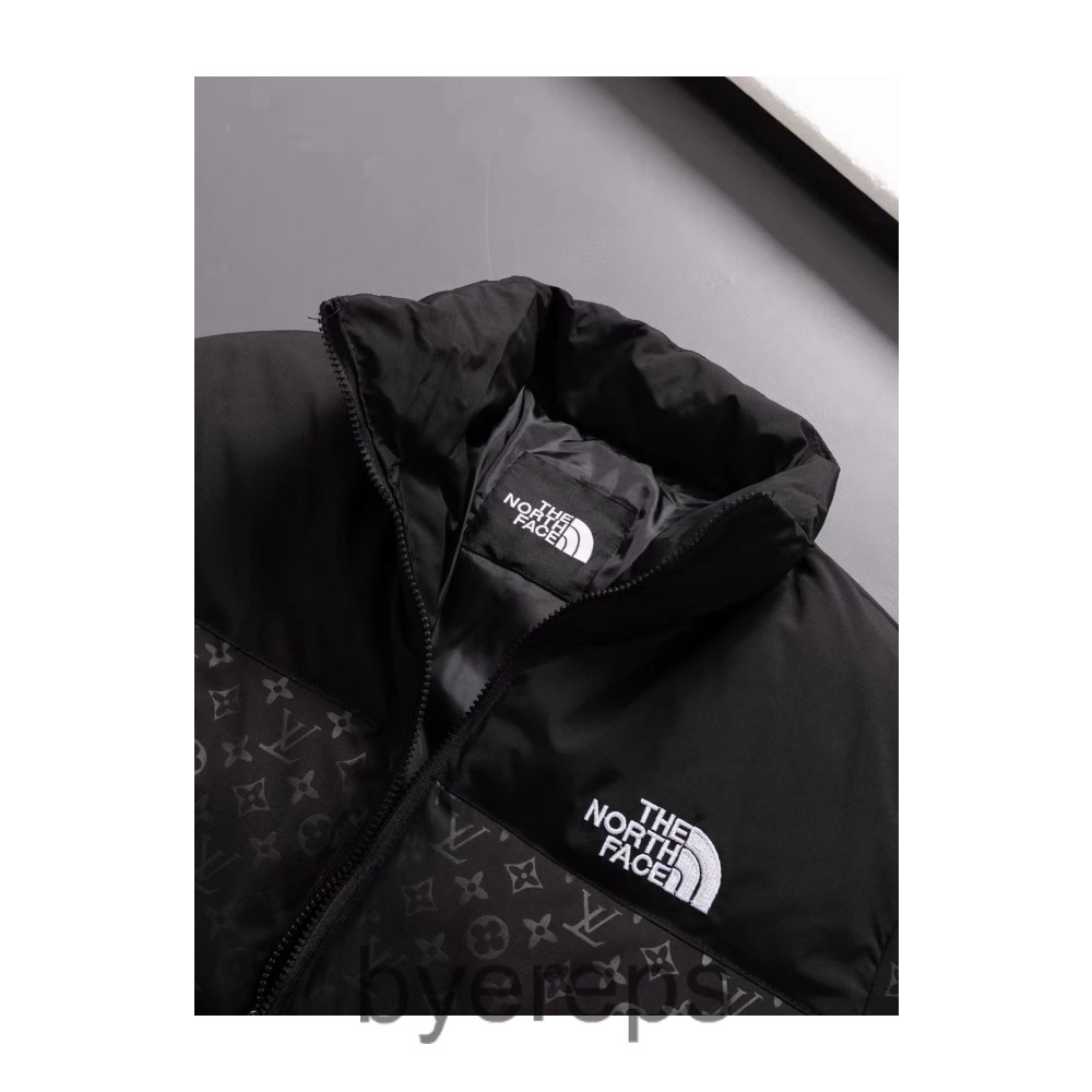 The North Face Quilted Jacket — photo 4 of 4