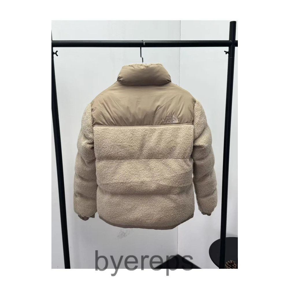 The North Face QuiltedJacket — photo 4 of 4