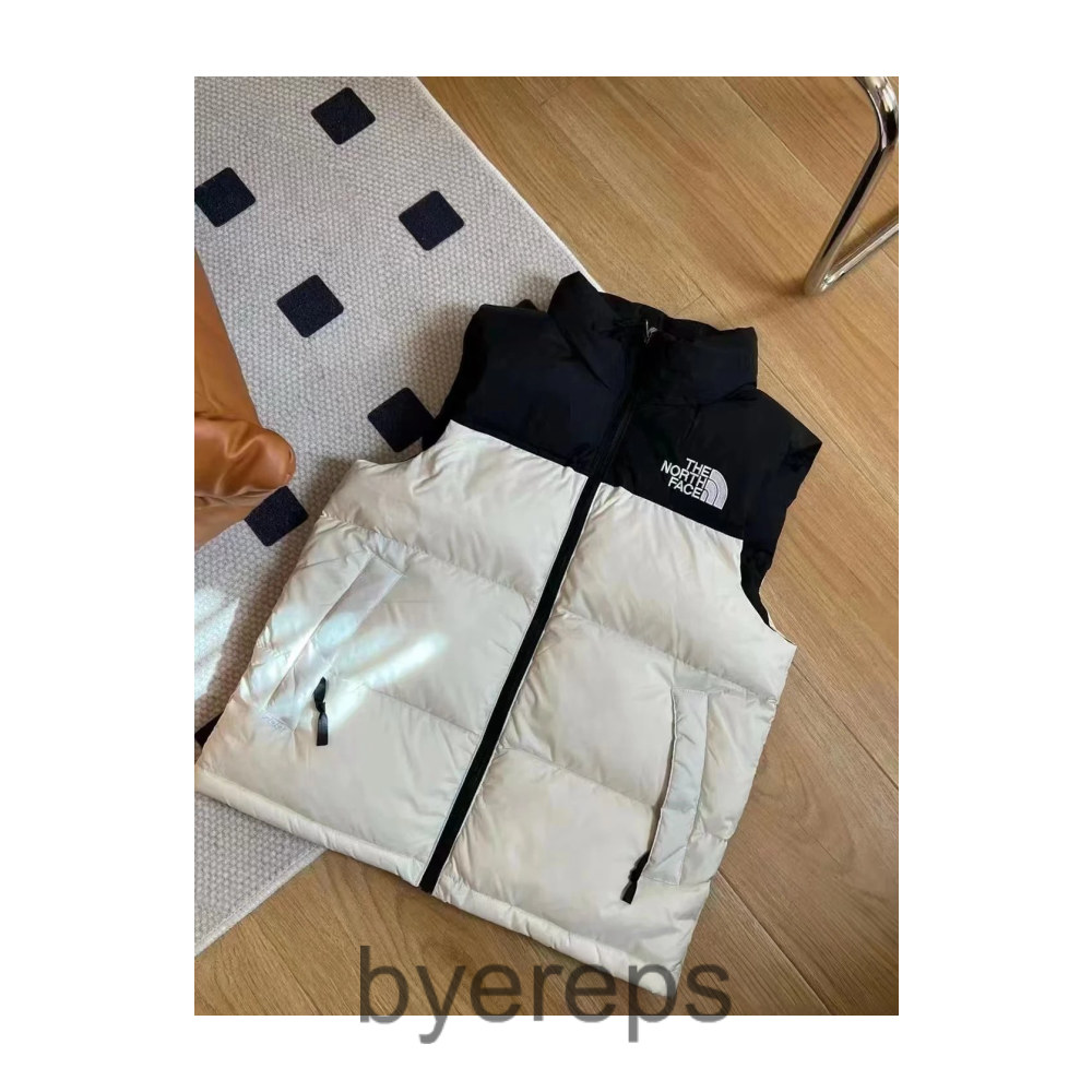 The North Face Vest — photo 4 of 4