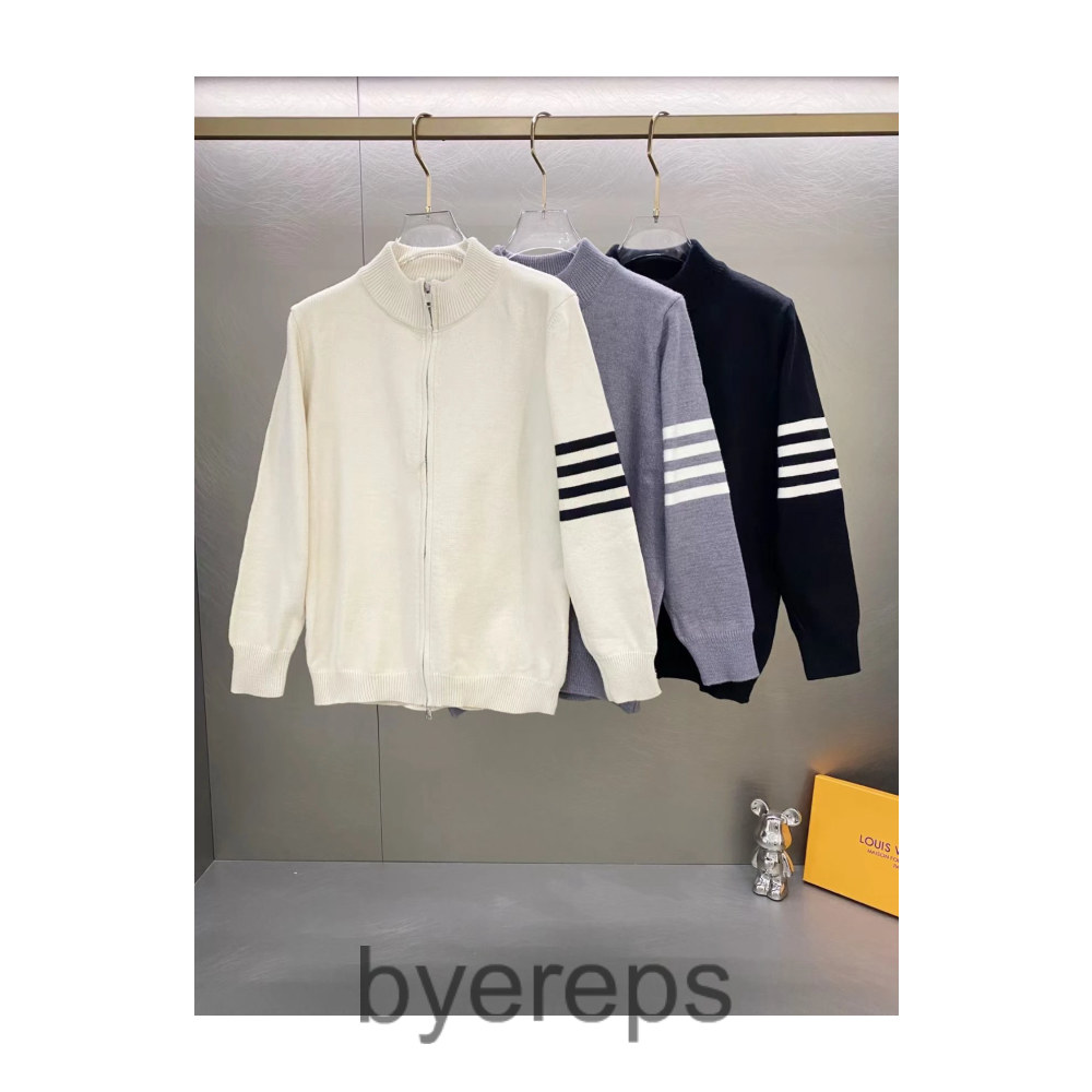 Thom Browne Sweater — photo 2 of 4