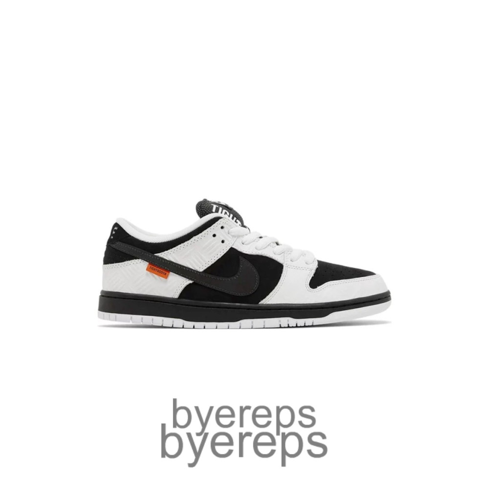 Tightbooth X Dunk Low SB