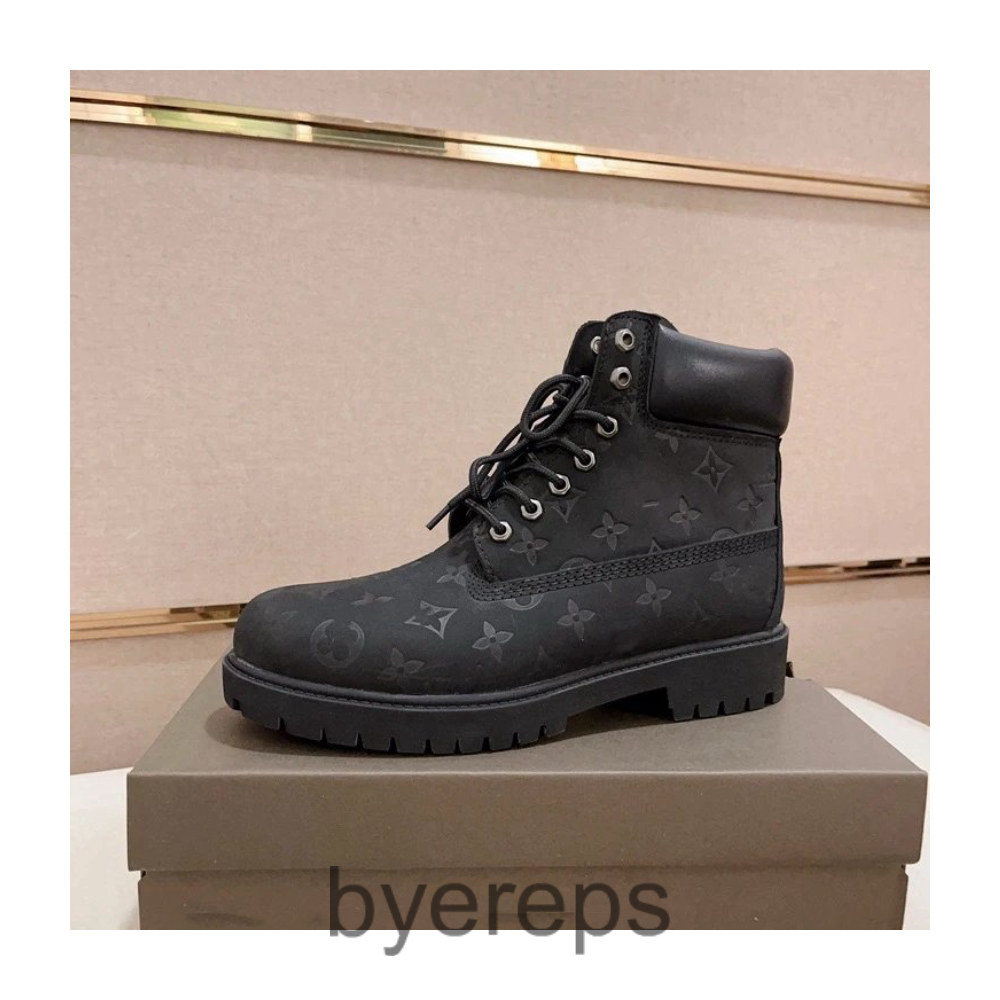 Unbranded Timberland x Louis Vuitton — photo 2 of 4
