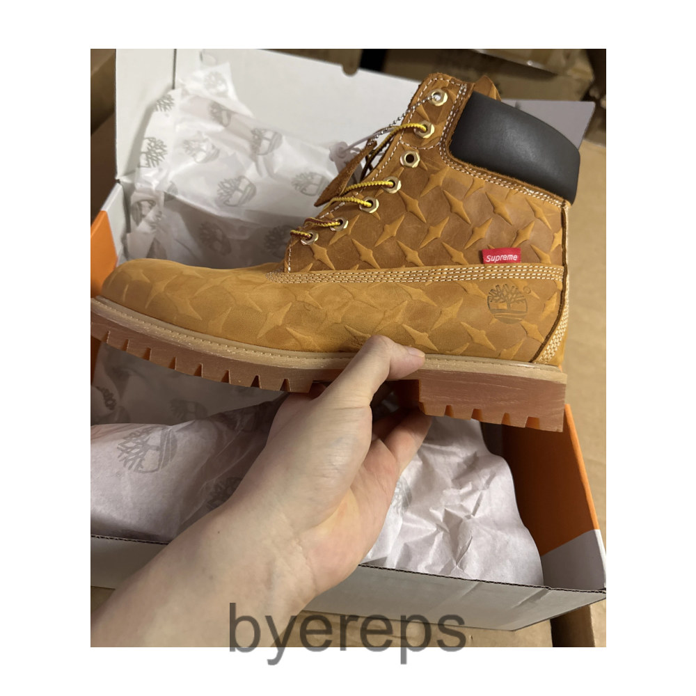 Comme des Garçons Timberland x Supreme x CDG 6 Inch Boots — photo 4 of 4