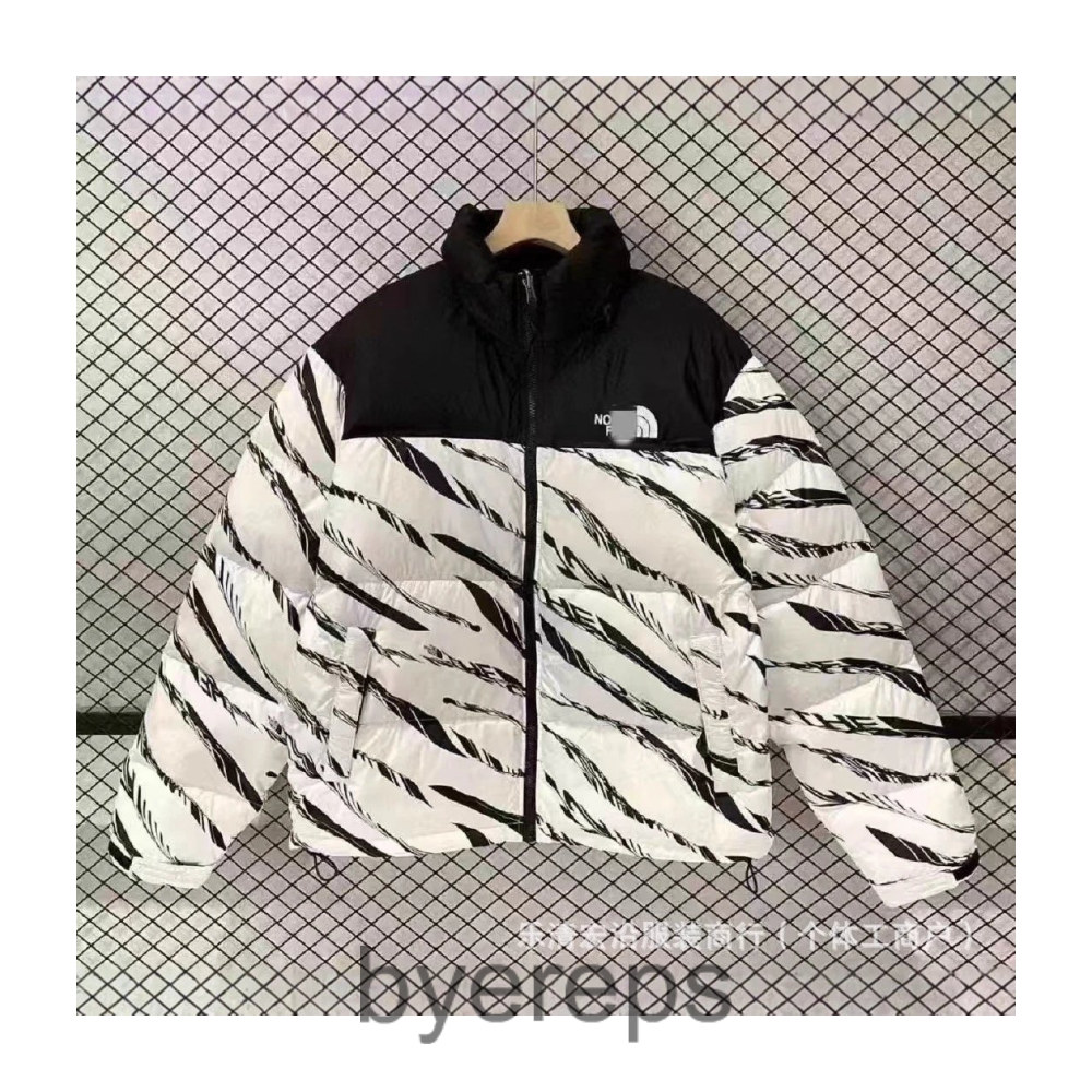 The North Face TNF nuptse ( has more ) — photo 3 of 4