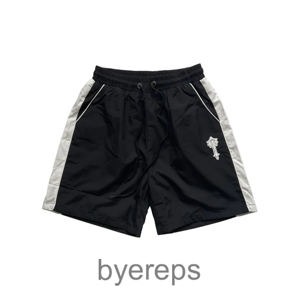 Unbranded Trapstar shorts ( has more of em ) — photo 3 of 4
