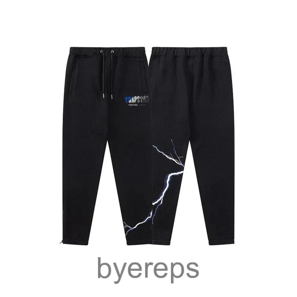 Unbranded Trapstar tracksuit — photo 3 of 4