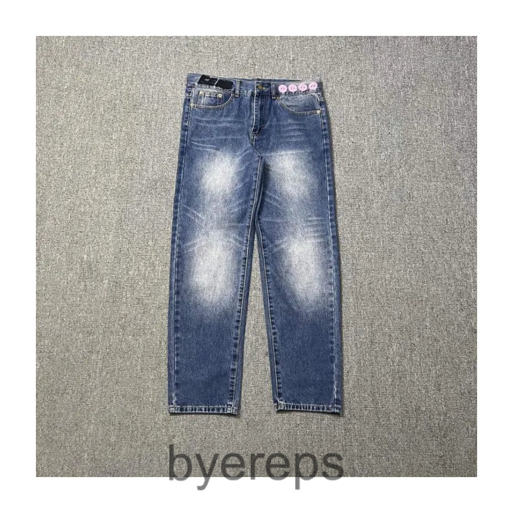 Unbranded Travis scott jeans — photo 4 of 4