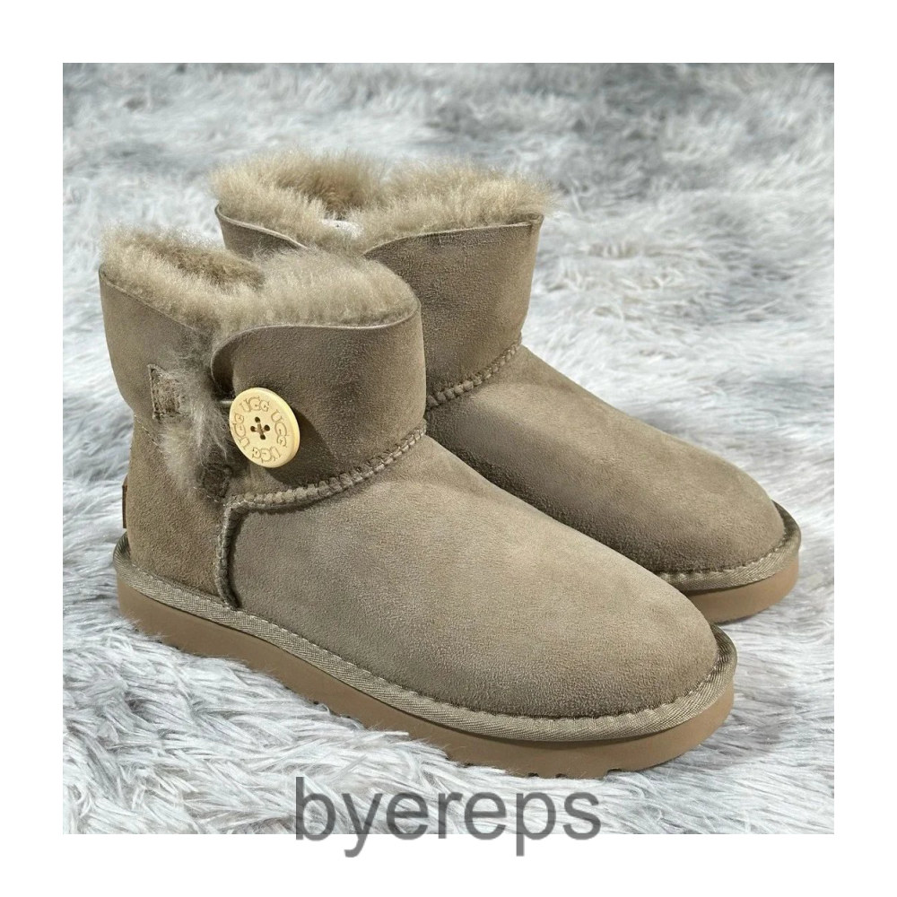 UGG boots