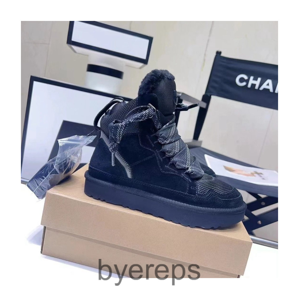 UGG Lowmel Trainer — photo 3 of 4