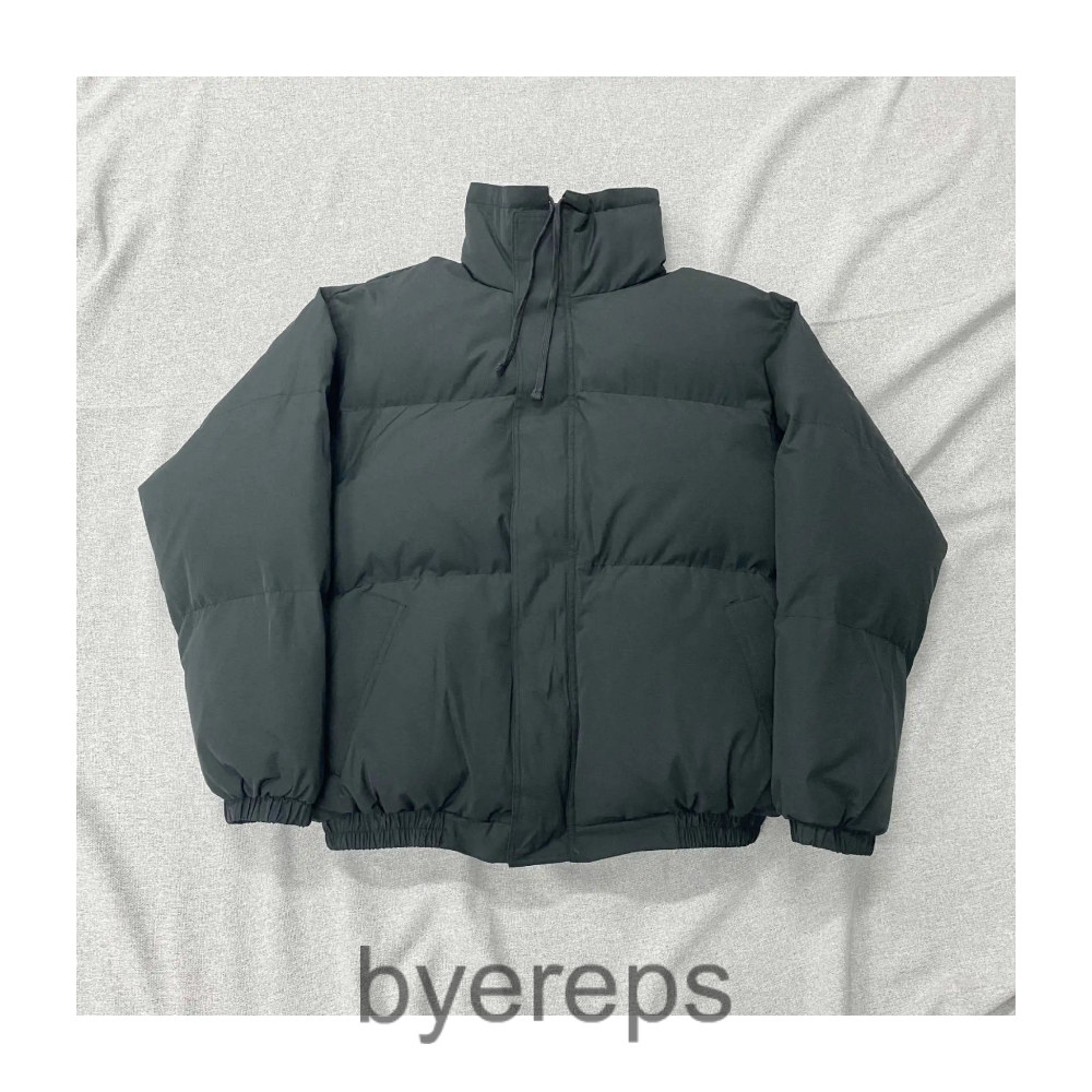 Unbranded puffer ( has more of em ) — photo 2 of 4