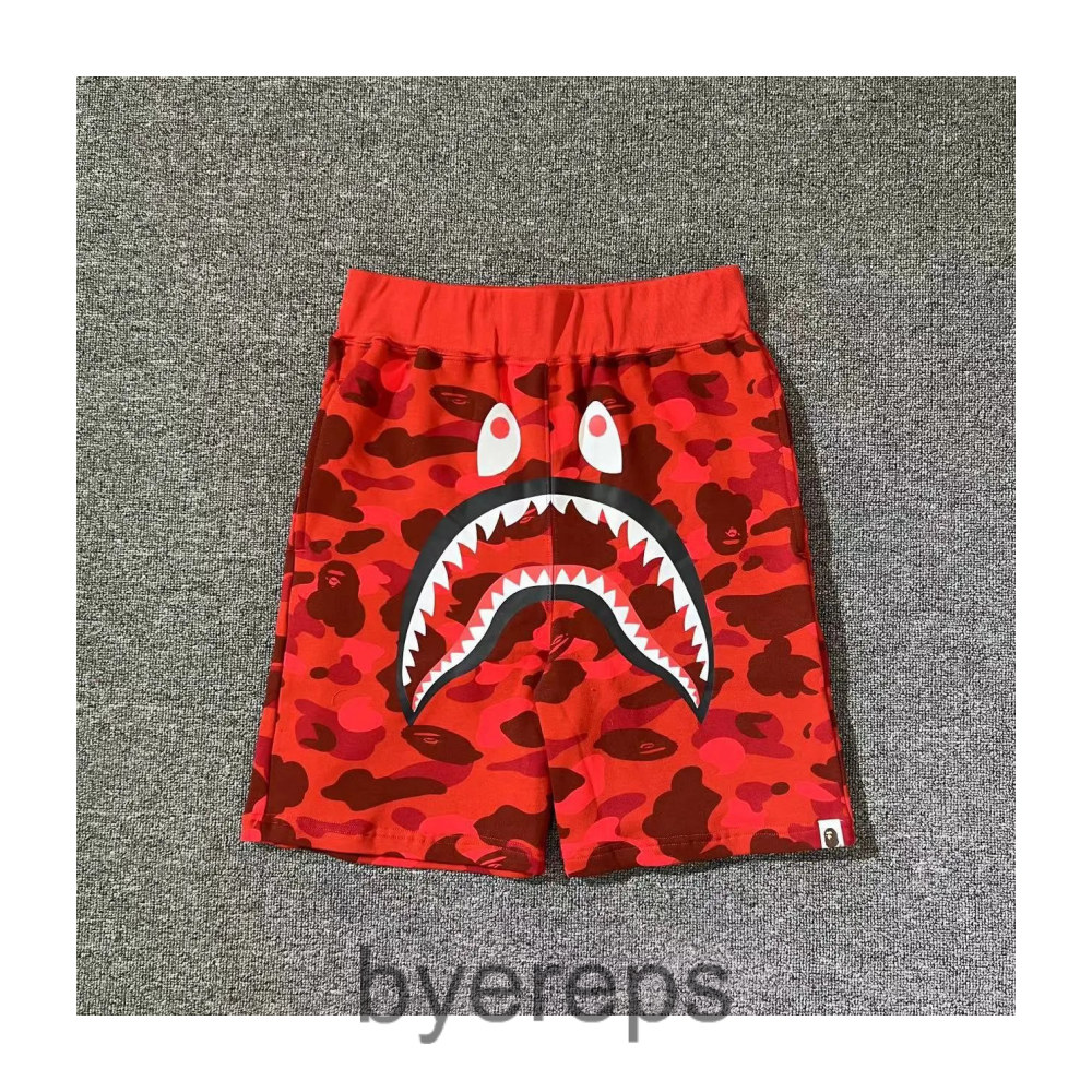 Under Armour Shorts — photo 4 of 4