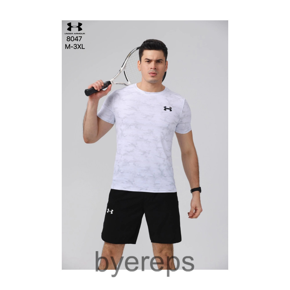 Under Armour Tee — photo 3 of 4