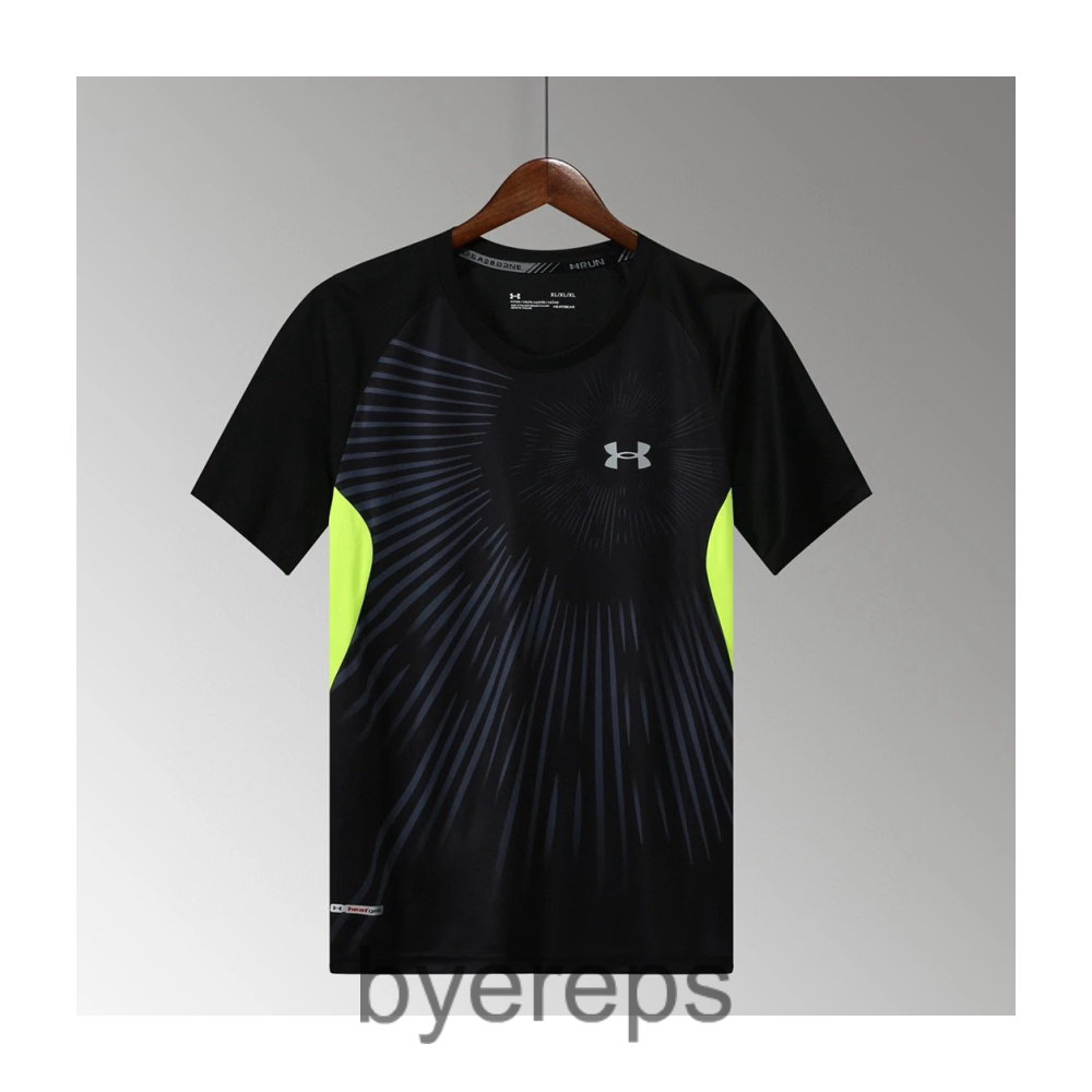 Under Armour Tee — photo 4 of 4