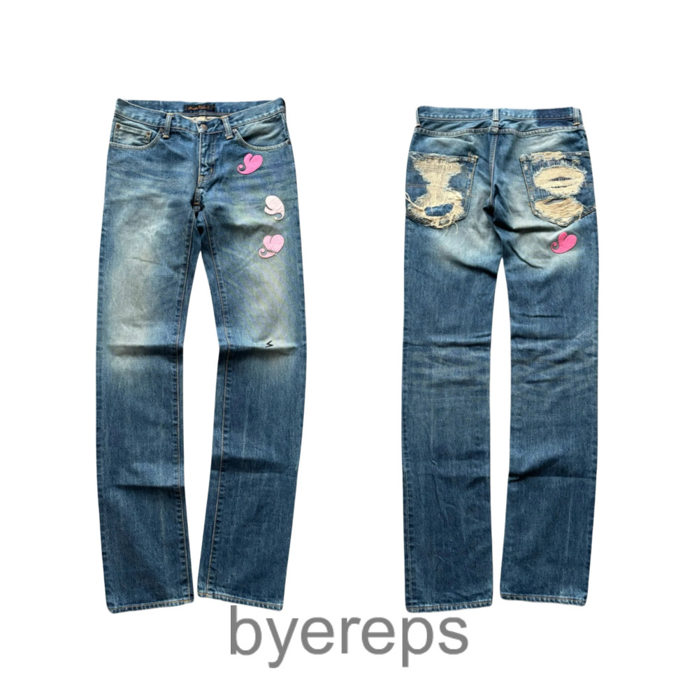Undercover 05 Love Denim